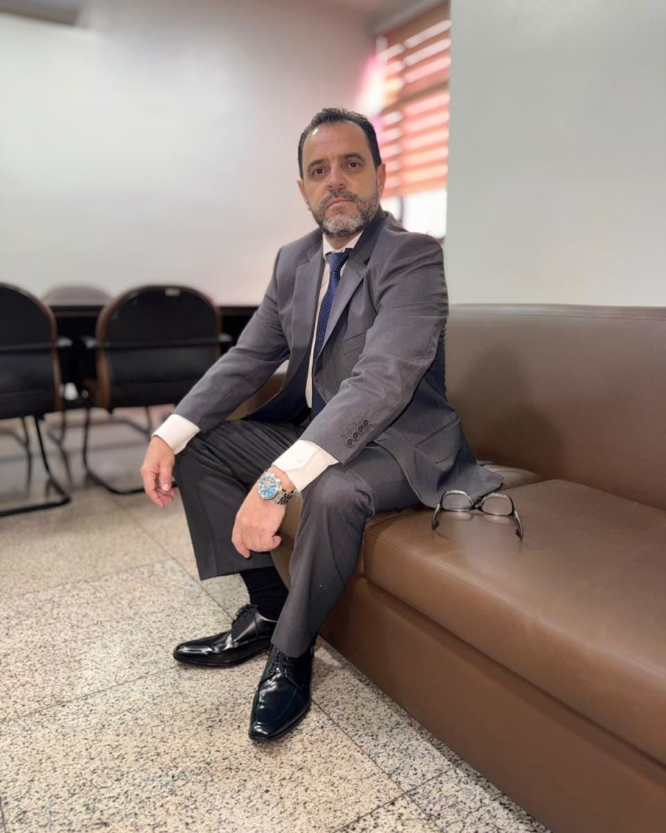 Emerson Amorim, advogado